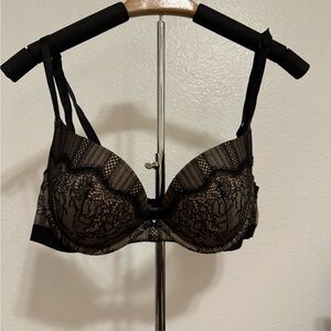Black Victoria Secret Lacy Push Up Bra